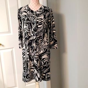 Chico's size XS black and white dress three quarter sleeves